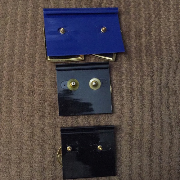 {Vintage} bundle of Twenty West Earrings - Picture 5 of 5